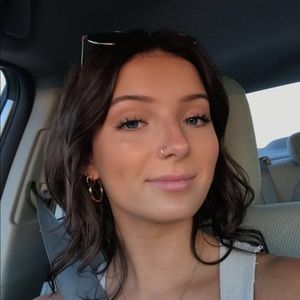 Meet your Posher, Carmen